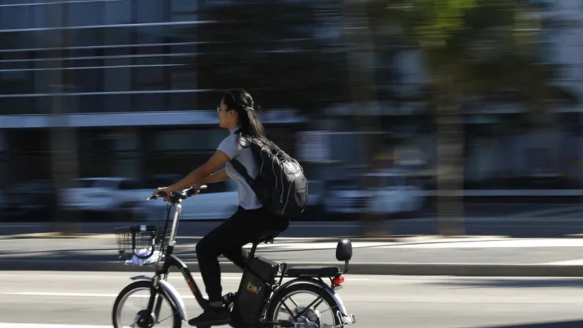 Bicicleta elétrica pode andar na ciclovia dúvida